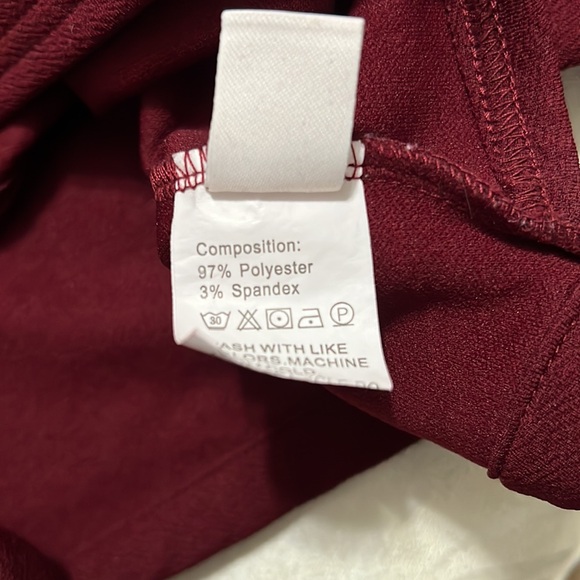 Burgundy crop top from Romwe - Picture 8 of 8